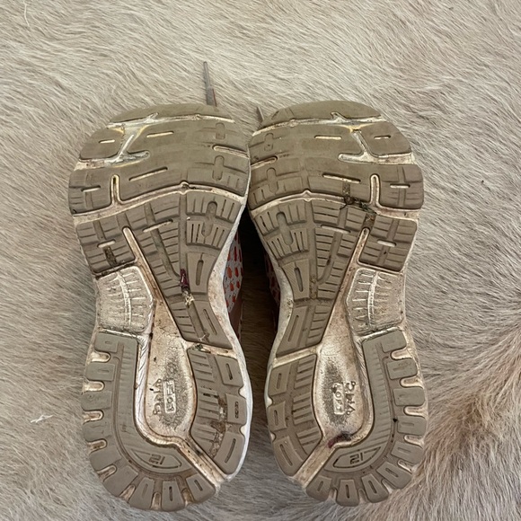 Brooks Adrenaline Running Shoes - Picture 6 of 8